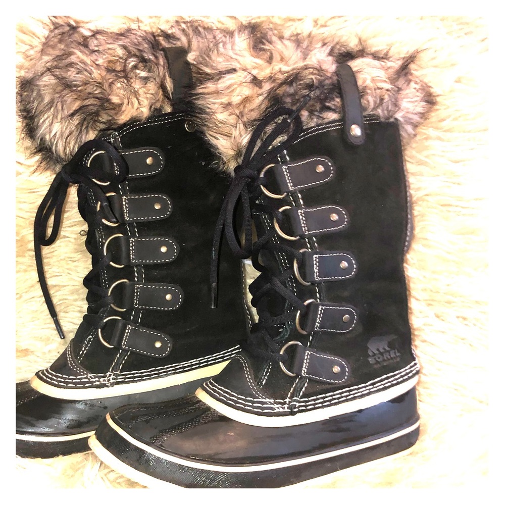 Sorel Boots~Like New